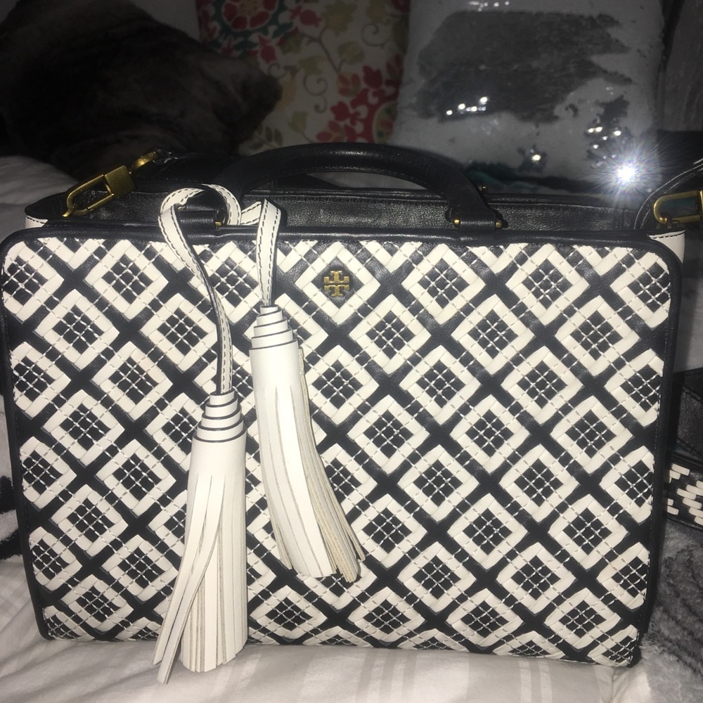 Tory Burch Robinson!